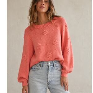 Tach Clothing M 100% Wool Jana Sweater $305 Handmade Knit Daisy Coral Pink